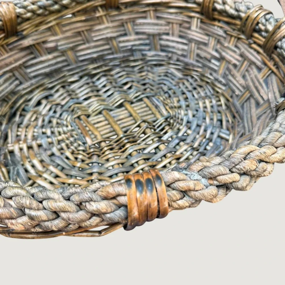 Rustic Woven Wicker Basket with Braided Vine Rim and Wooden Handles Oval Tray